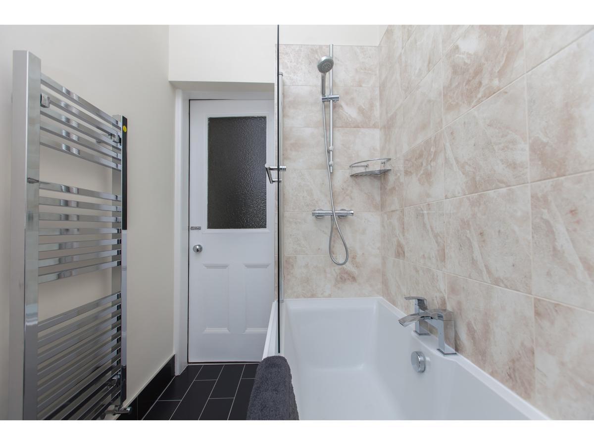 Pass The Keys Spacious 2-Br Flat For 4 In Morningside Edimburgo Esterno foto